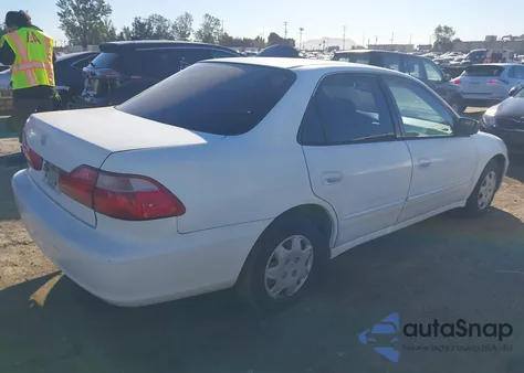 1999 Honda Accord Dx from USA, damaged, VIN 1HGCF8648XA162419